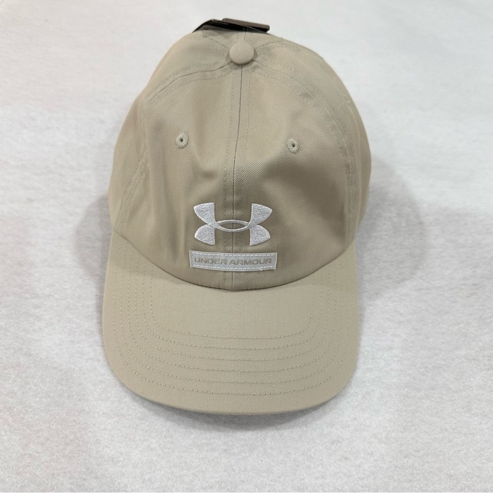 Men’s Under Armour Beige Hat